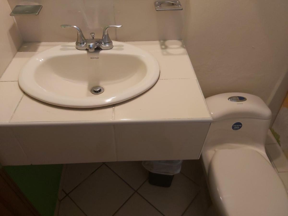 Choluteca Mados Hotel Guanacaste الغرفة الصورة